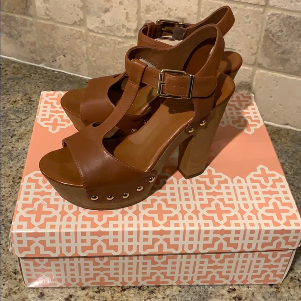 Gianni Bini Heels